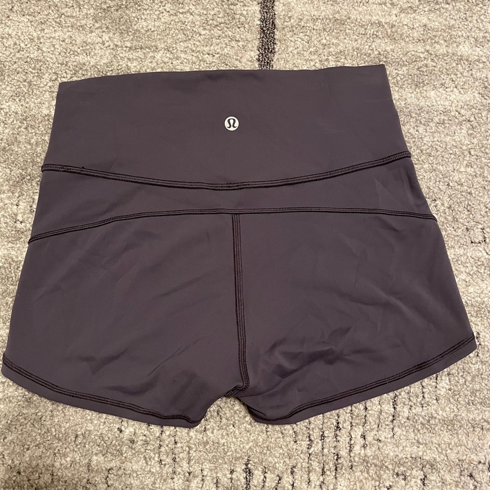 Lululemon spandex shorts